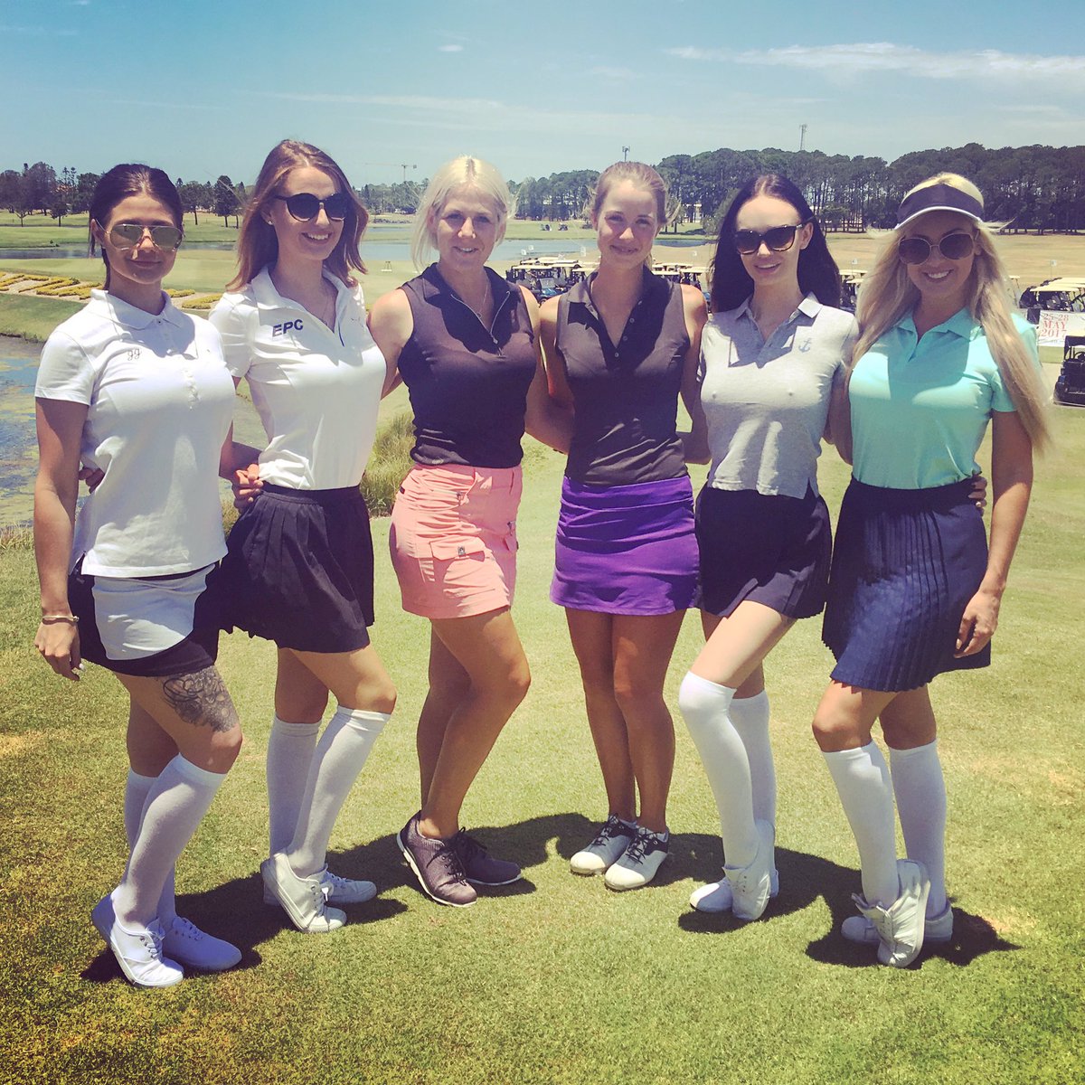 golfergirloz's tweet photo. Model Caddies and Golfer Girl @ Sanctuary Cove International Boat Show #modelcaddies #golfergirl #australia https://t.co/9pLIfZyX0Q