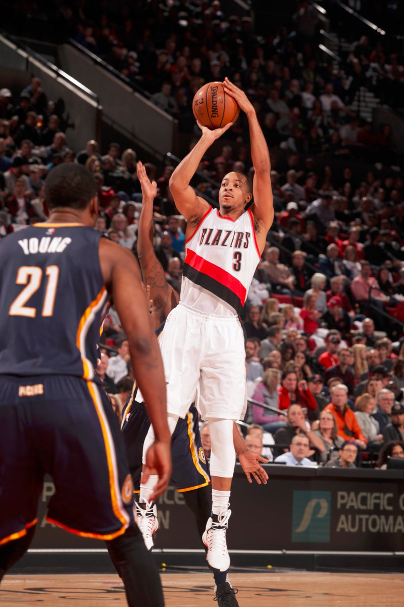 NBA's tweet photo. Dame puts in 28p &amp; 10a, Harkless adds 23p, as @trailblazers overpower @Pacers 131-109 in #RipCity. Turner: Dbl-dbl (19p, 10r) for IND. https://t.co/8OpglcOElr