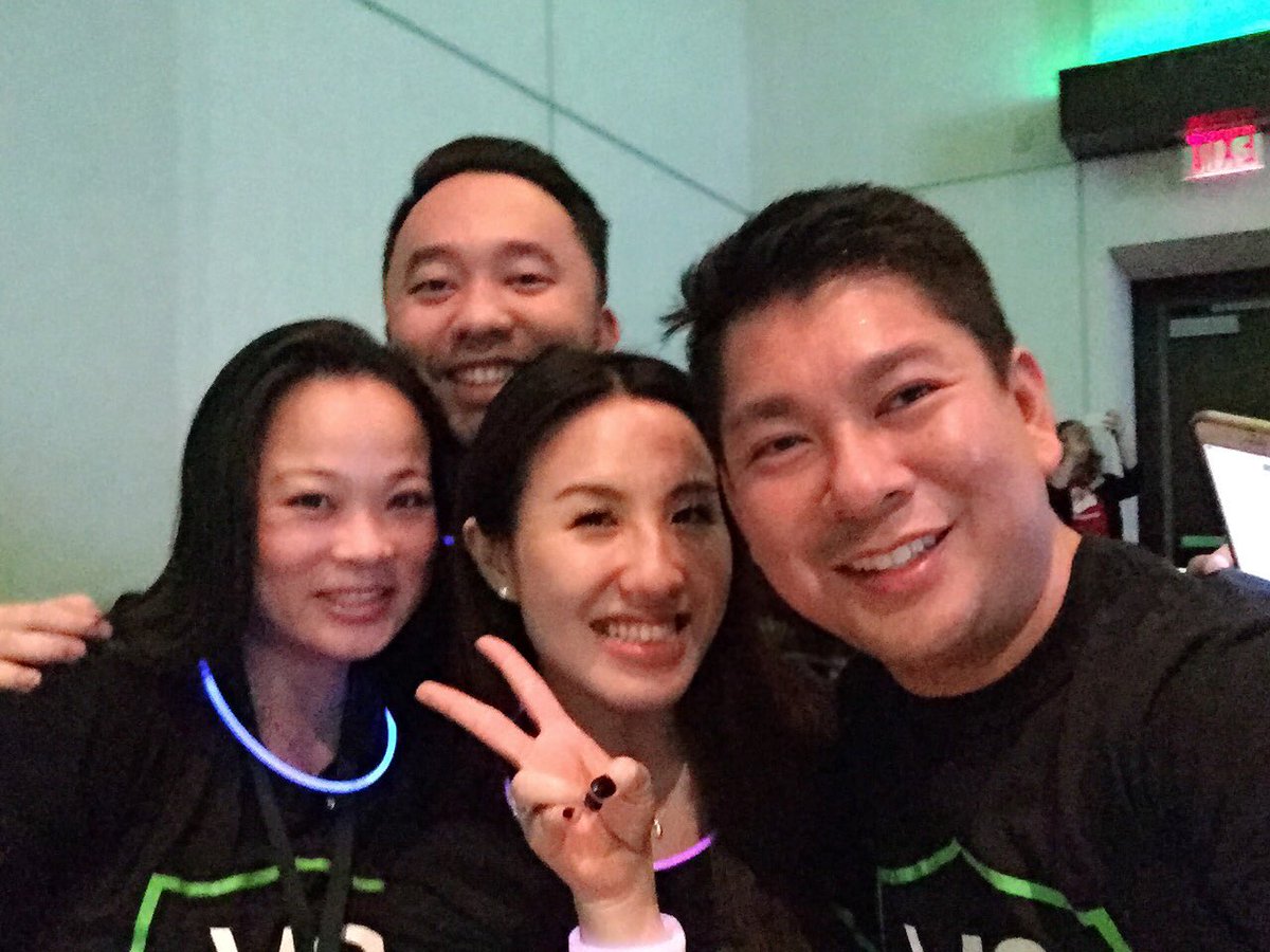Lynda_Juan's tweet photo. Feeling inspired from the leadership conference. Let's make an impact in 2017 #WhenItMatters @KellyLam_TD https://t.co/Yv2tjnLLcy