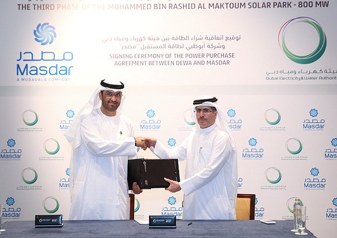 PowerInfoToday's tweet photo. #DubaiElectricity &amp; Water Authority has signed a Power Purchase Agreement with #AbuDubai Future Energy Company..! 
https://t.co/jtQ6SKR5qL https://t.co/oAbjc4snPC