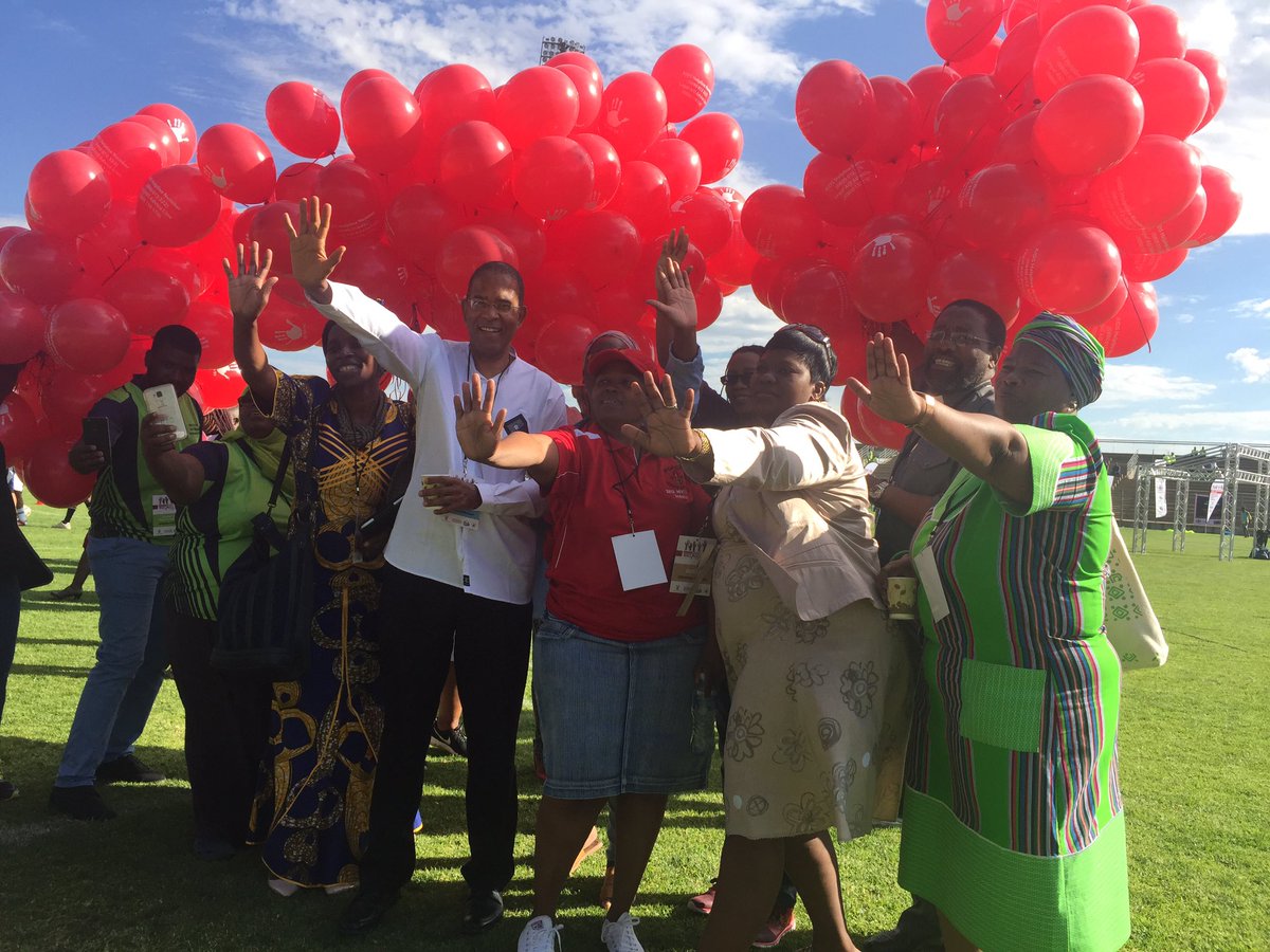 HealthZA's tweet photo. #InOurHands balloons are about to be released #WoldAIDSDay #WAD2016 #SinabaStadium #Daveyton cc @SheConquersSA @GautengProvince https://t.co/6MMvDGbkTr
