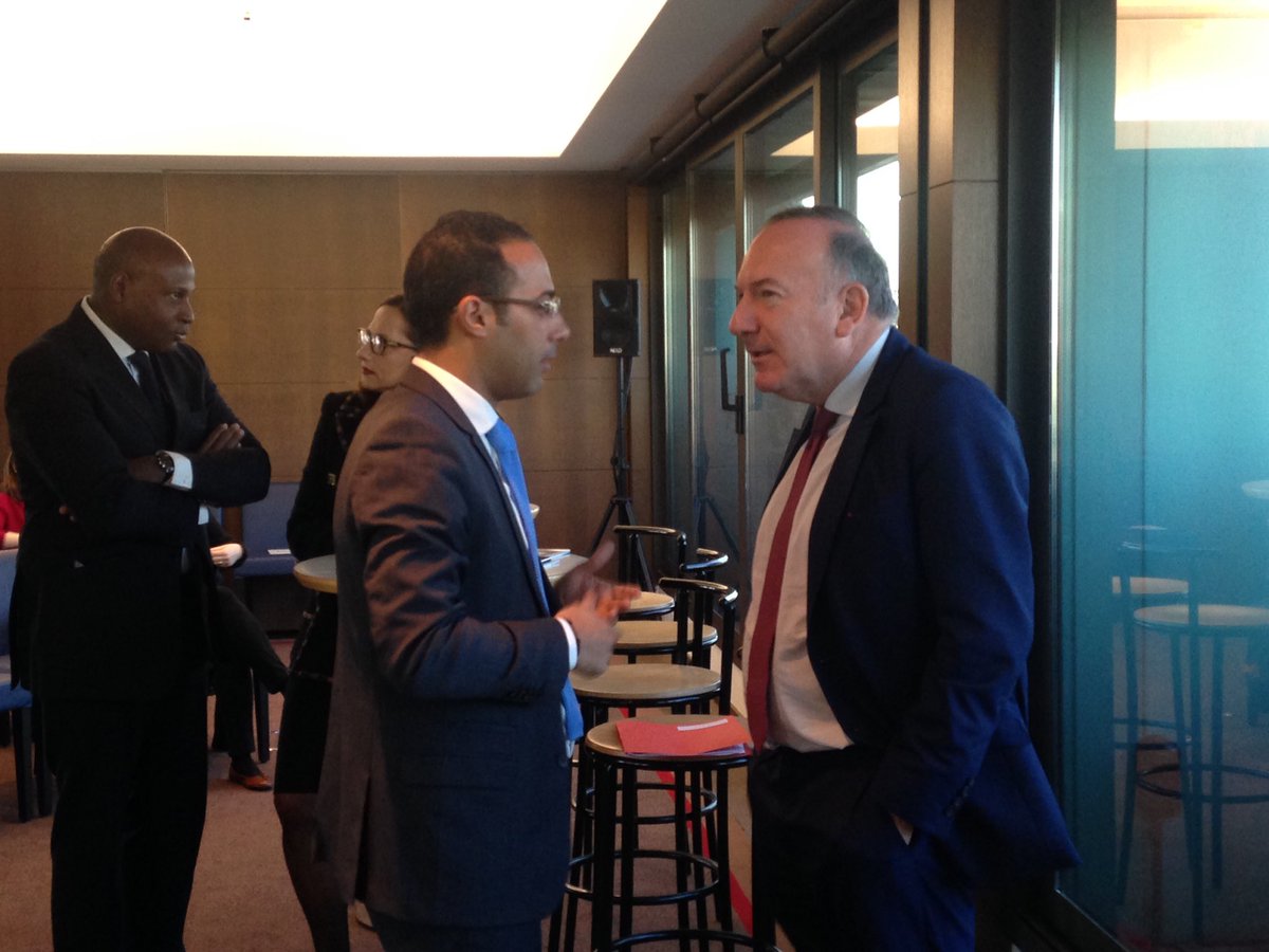 PatronChampion's tweet photo. @PierreGattaz @medef reçoit @Club21Siecle ce matin pour promouvoir la diversité et l'égalité des chances https://t.co/YVjEAN5WZ5