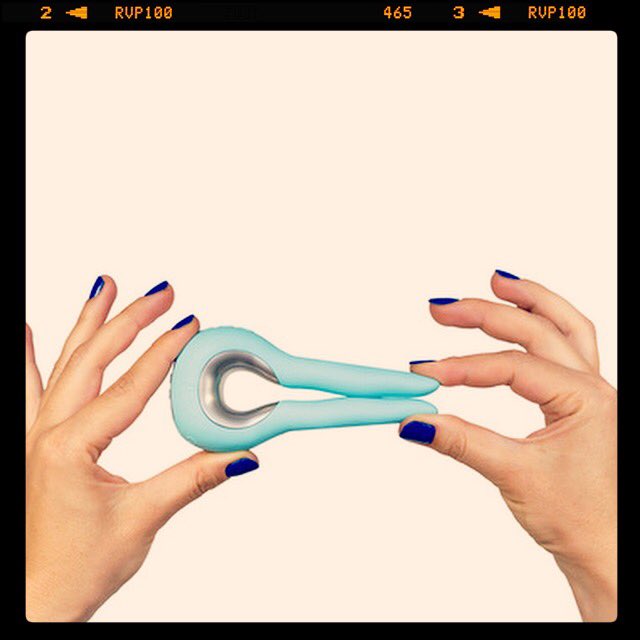 dallasnovelty's tweet photo. .@FunToys2 #GVibe #Mini #Anatomical 6-mode #Rechargeable #Silicone #Massager #TiffanyBlue #Mint #smart #intimatetoy https://t.co/CrJ4p05CKb https://t.co/ZX5MDWs5DU