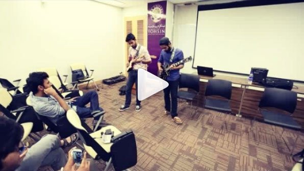 HabibUniversity's tweet photo. #Mouseequi ( #Music ) : #GuitarEnsemble | #Showcasing the #Talent of in-house #Guitarists | #HUStudentLife | #Video https://t.co/NVLY1FCJnu https://t.co/5hDLtpHiAy