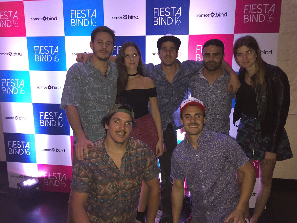 Halconizados's tweet photo. Hoy en la fiesta de @bindARG muchas gracias por la buena onda!!! #ConAmor #Halconiza https://t.co/IcshDxpIR8