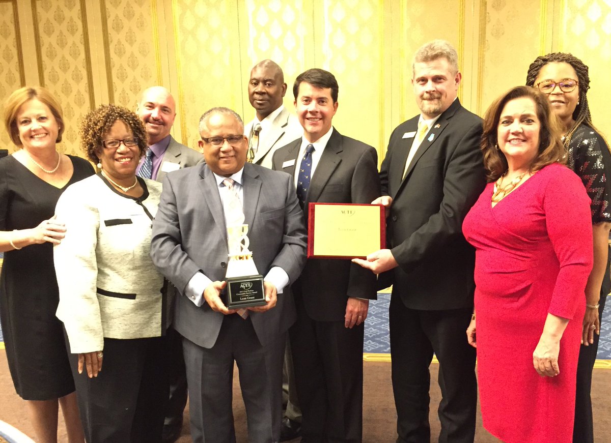 Great night with Mr. Leon Grant the <a href="/actecareertech/">ACTE</a> Carl D. Perkins Community Service Award Winner #vision16 <a href="/georgiadeptofed/">Georgia Department of Education</a>