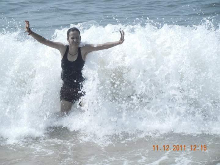 LuvyaJoshi's tweet photo. @ZenseResortGoa #ZenseInGoa
PLAYING WITH THE WAVES.
OMG SUPER FUN https://t.co/xgsT8Y67CZ