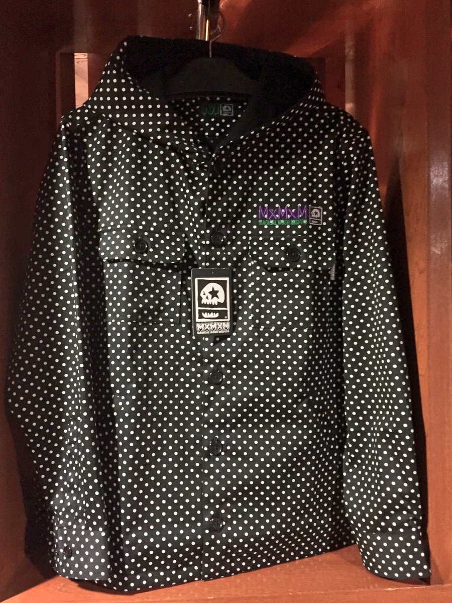 junkblues3's tweet photo. マモミ新作入荷‼︎ 水玉JKT¥15,800+税
春も使える‼︎/お部屋に→かわいいちゃんマット¥8,500+税/🏂の時もニット帽¥4,000+税 #MMM2016 #マモミ #JUNKBLUES #高崎 #水玉 #マット#ジャンクブルーズ https://t.co/myYifyLgmE