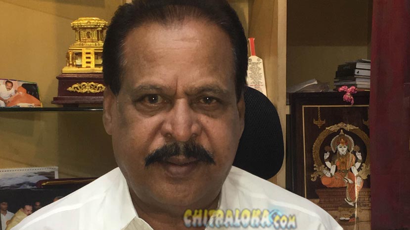 chitraloka's tweet photo. KFCC President #Sa #Ra #Govindu Welcomes Supreme Court's Verdict
https://t.co/LZVPUtTJHX
#KFCC #chitraloka #SupremeCourt #NationalAnthem https://t.co/bjzklY5BJK