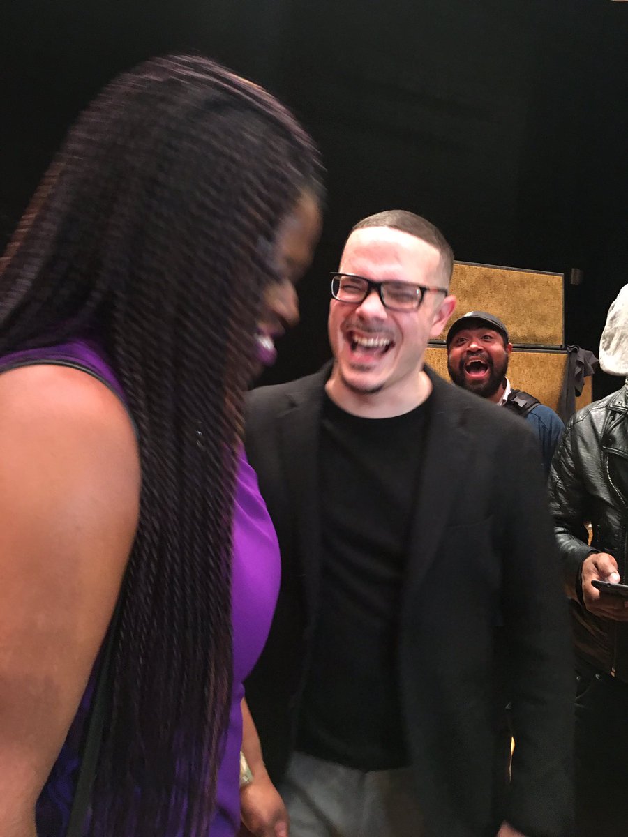 Mikki_French's tweet photo. @ShaunKing no thank you! #inspiration #teachingnextgeneration #minneapolis #northhighschool peace, blessings, love, and light! https://t.co/kfbNPtJGnC