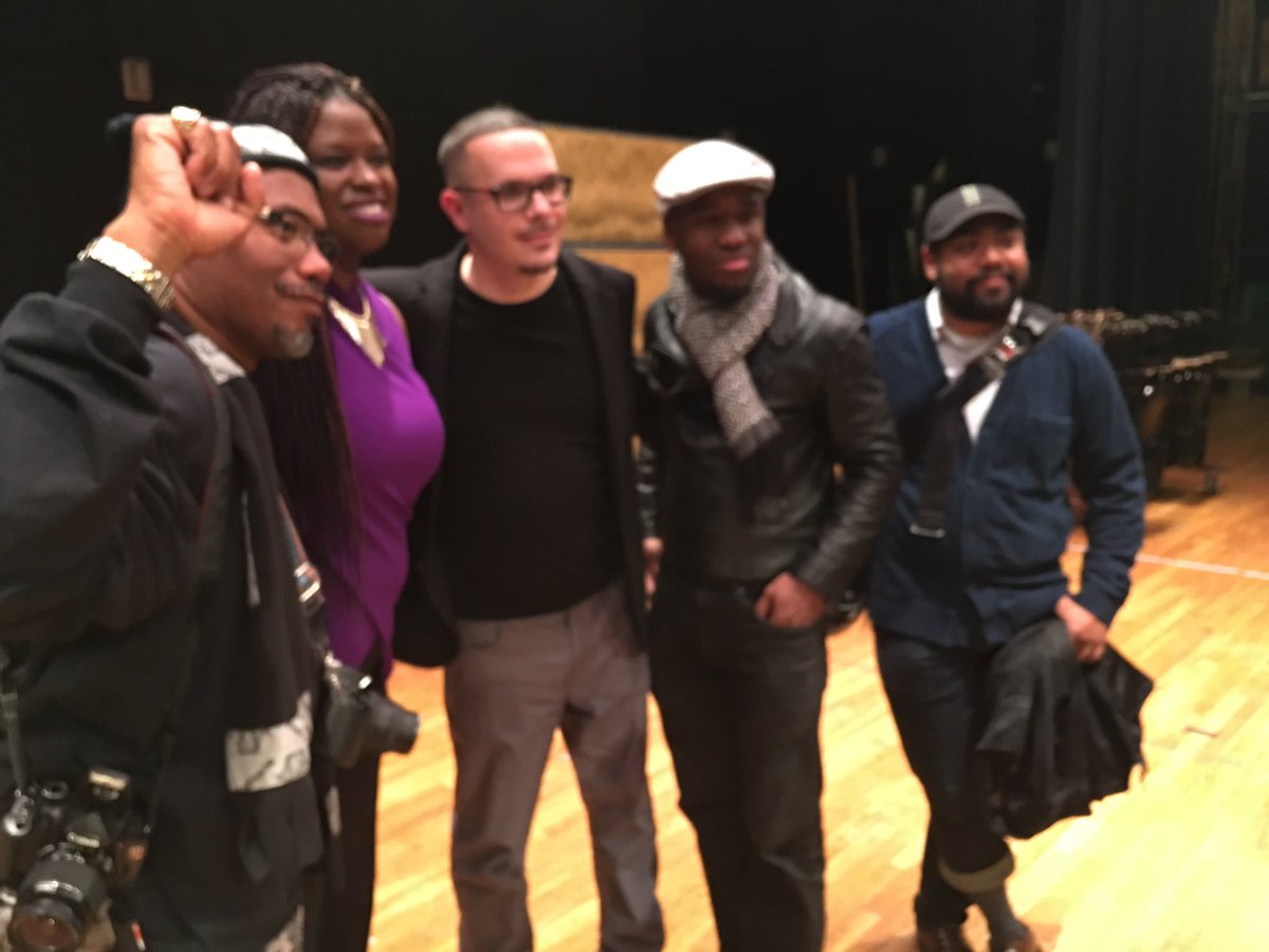 Mikki_French's tweet photo. @ShaunKing no thank you! #inspiration #teachingnextgeneration #minneapolis #northhighschool peace, blessings, love, and light! https://t.co/kfbNPtJGnC