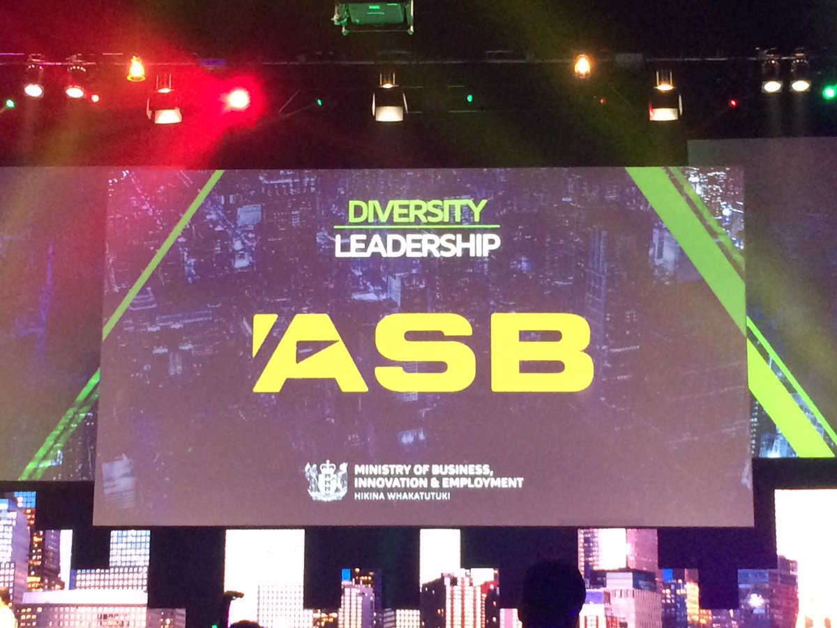 Well-deserved win by <a href="/ASBBank/">ASB Bank</a> for the Diversity Leadership Award at #deloittetop200