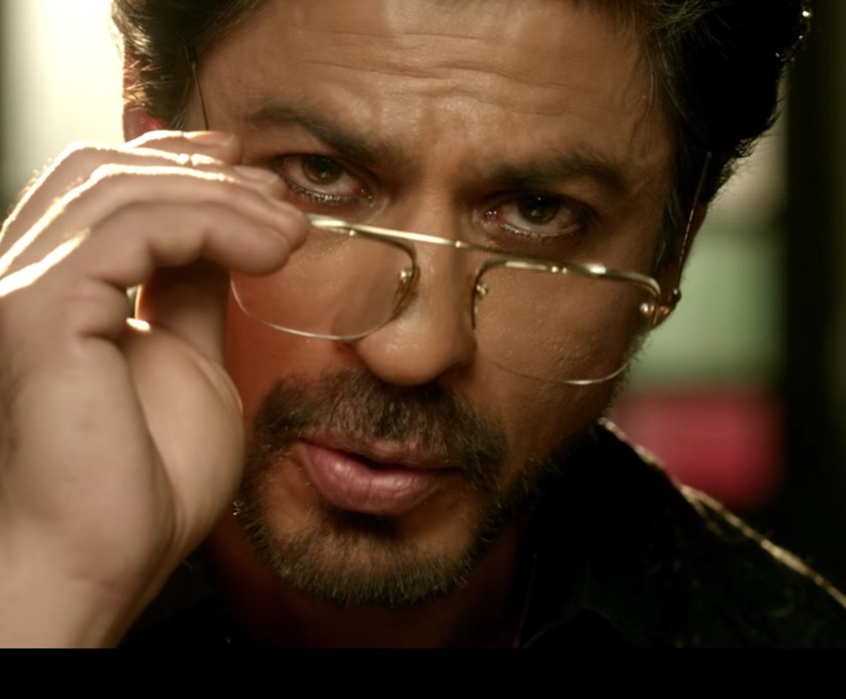 .<a href="/iamsrk/">Shah Rukh Khan</a> #PicOfTheDay on the breakfast show with <a href="/rajghai/">Raj Ghai</a> &amp; <a href="/soniadutta1902/">Sonia Dutta🦋💫</a> -have u seen #Raees trailer? Here it is: youtu.be/4Tg1FtQLWo0