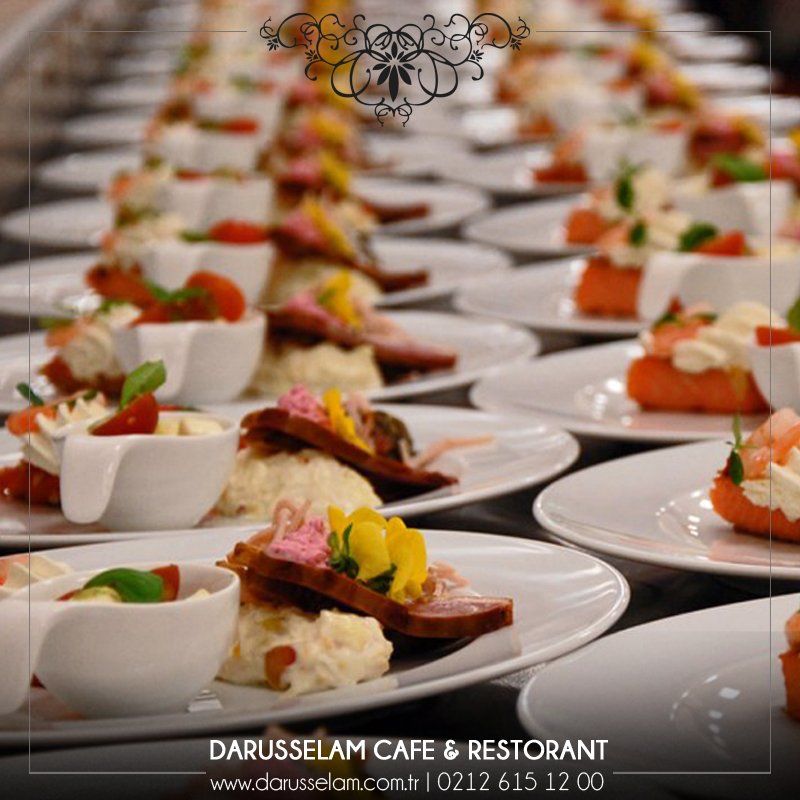 Darusselamın eşsiz lezzetlerini tatmakta acele etmelisiniz  🍕 🍔 🍟 🍗
darusselam.com.tr
#darusselam #cafe #eşsizlezzet #restoran