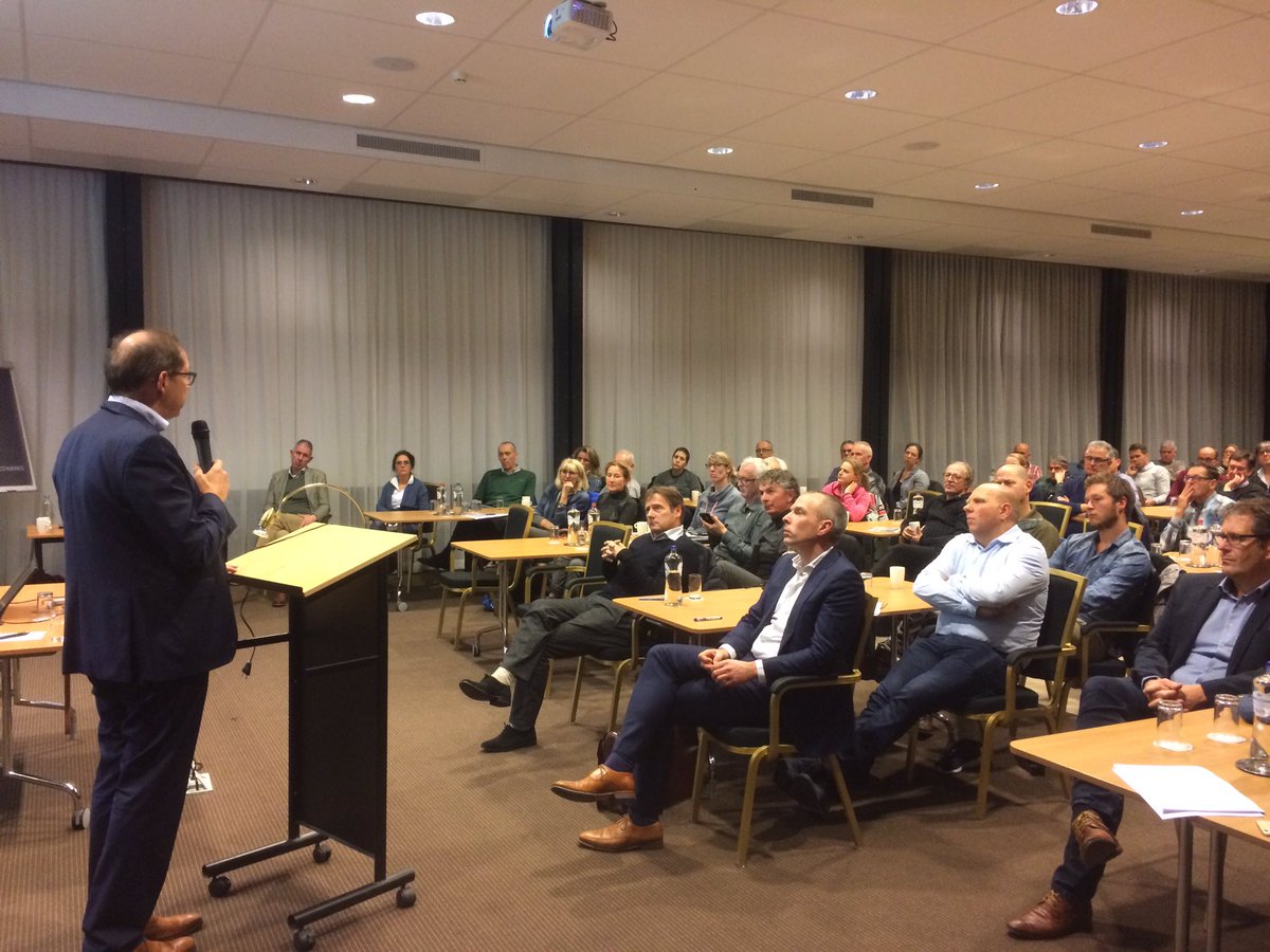 Mooie uitleg van Ab Klink over samenwerking VGZ en FysioTopics. Beloning van kwaliteit! #goedestart