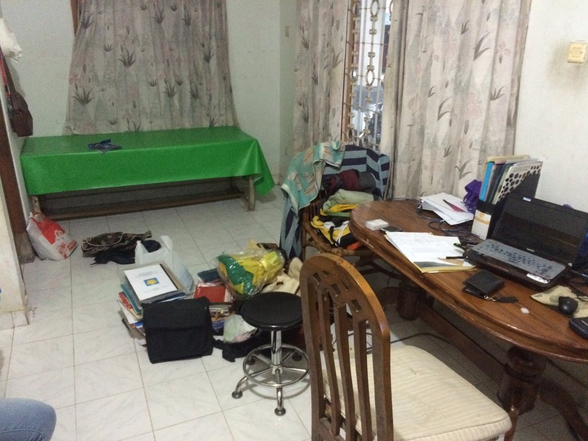 Kamar saya tapi tempat yg sementara untuk tempat <a href="/balideafcomm/">Bali Deaf Community</a> tpi tidak ada support untuk tempat BDC