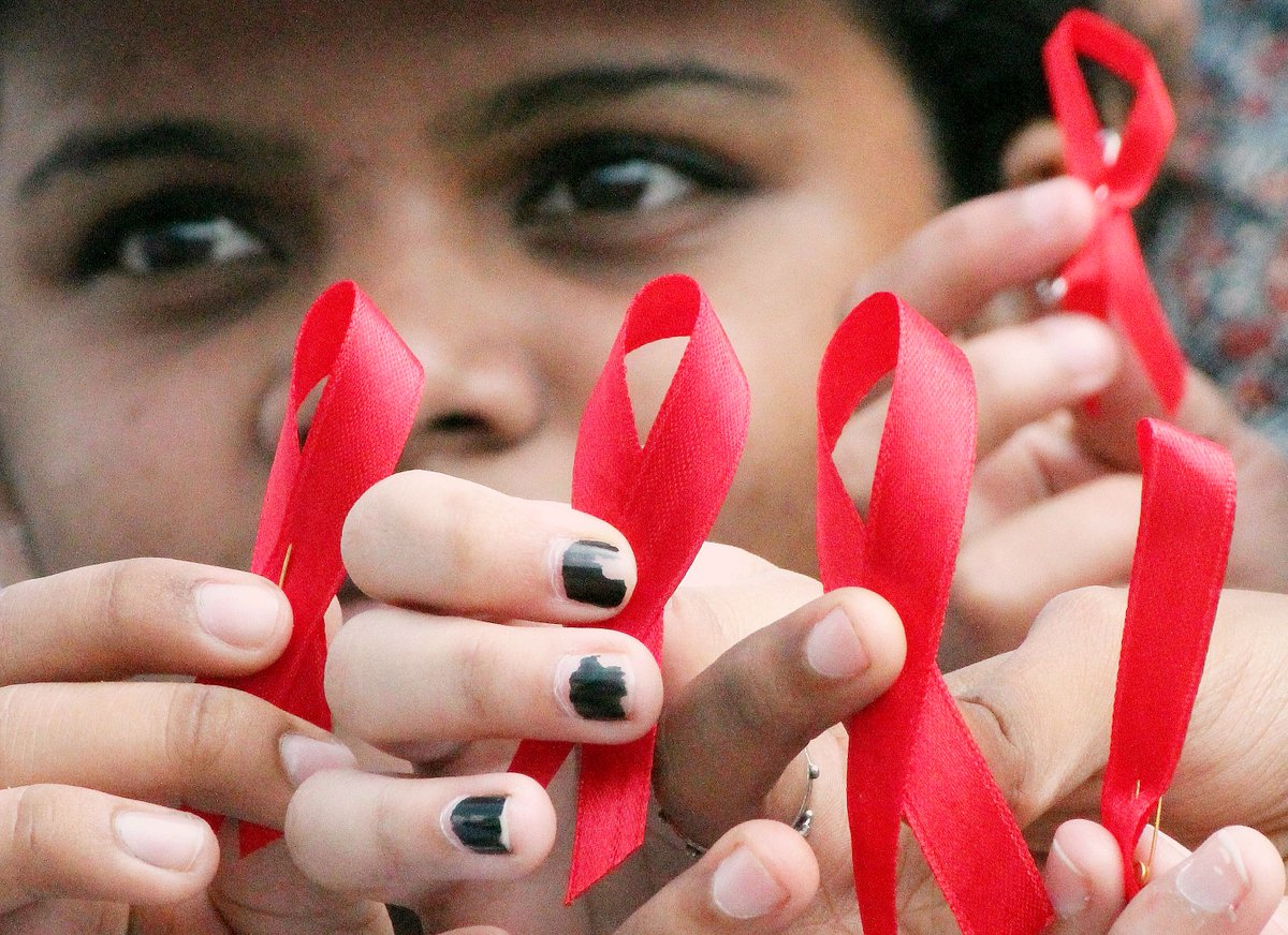 timesofindia's tweet photo. WHO proposes HIV self-test with kit, India to study move https://t.co/Xt4X9ciExw 

#WorldAIDSDay https://t.co/C4ud0vzlqF