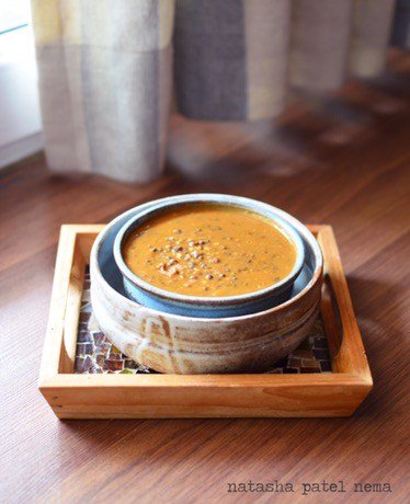 natashapn's tweet photo. WHY I LOVE THE MOVIE ‘GUIDE’ AND TO COOK BLACK DAL SO MUCH… https://t.co/8NQNKQrQhW https://t.co/e4JSDLr6lI