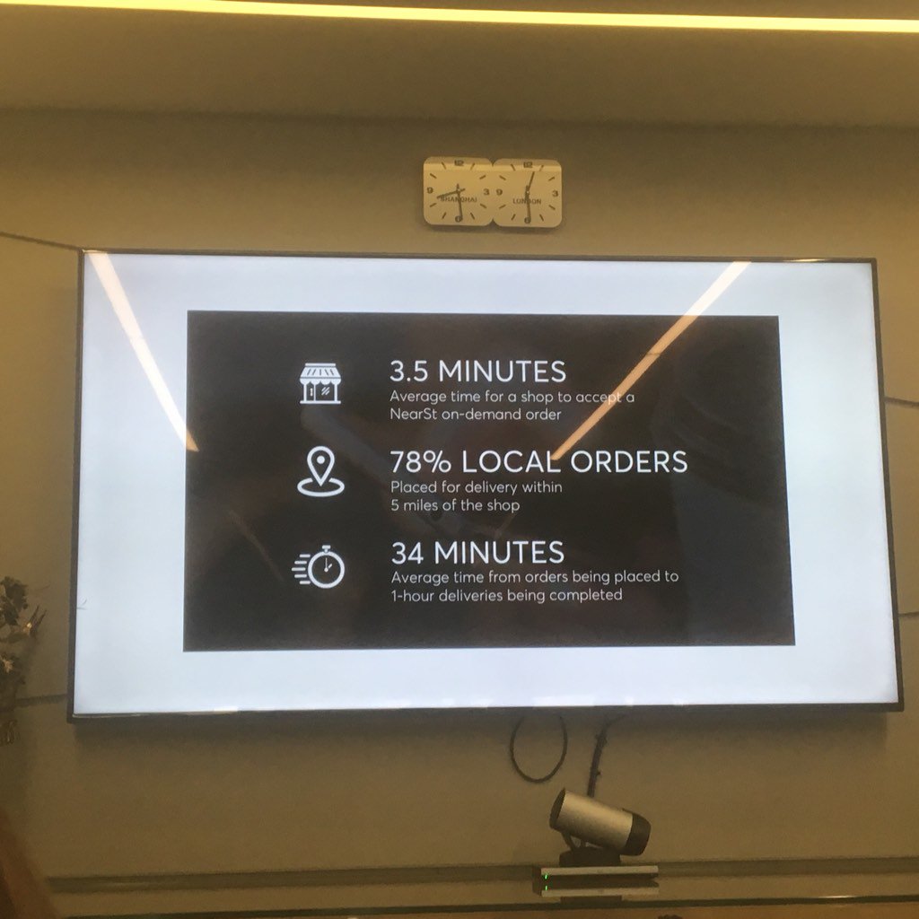 PortlandDesign's tweet photo. Fascinating presentation by @getNearSt a platform that supports & connects local shops #igen2016 @RPAnalyst https://t.co/TfhsLImJ0r