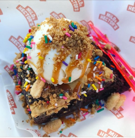 Sort that sweet tooth with <a href="/miloandhectors/">Milo & Hector's</a> today from 5! #PopInPigOut