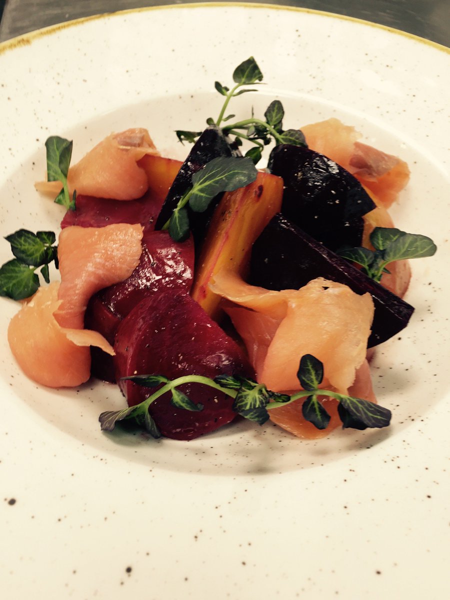 RobaRestaurant's tweet photo. Chef’s Christmas Menu is now ON at #ROBA !!!
Join us and enjoy a 2 course meal for £21.95
#robarestaurant #christmasmenu #london https://t.co/6RaxuaRNwx