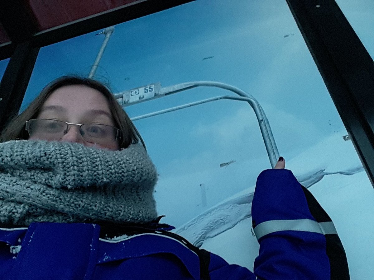 DavinaSpooner's tweet photo. Cant beat them, pretend to join and shop #liveeverymoment https://t.co/yWSAedhsKN
