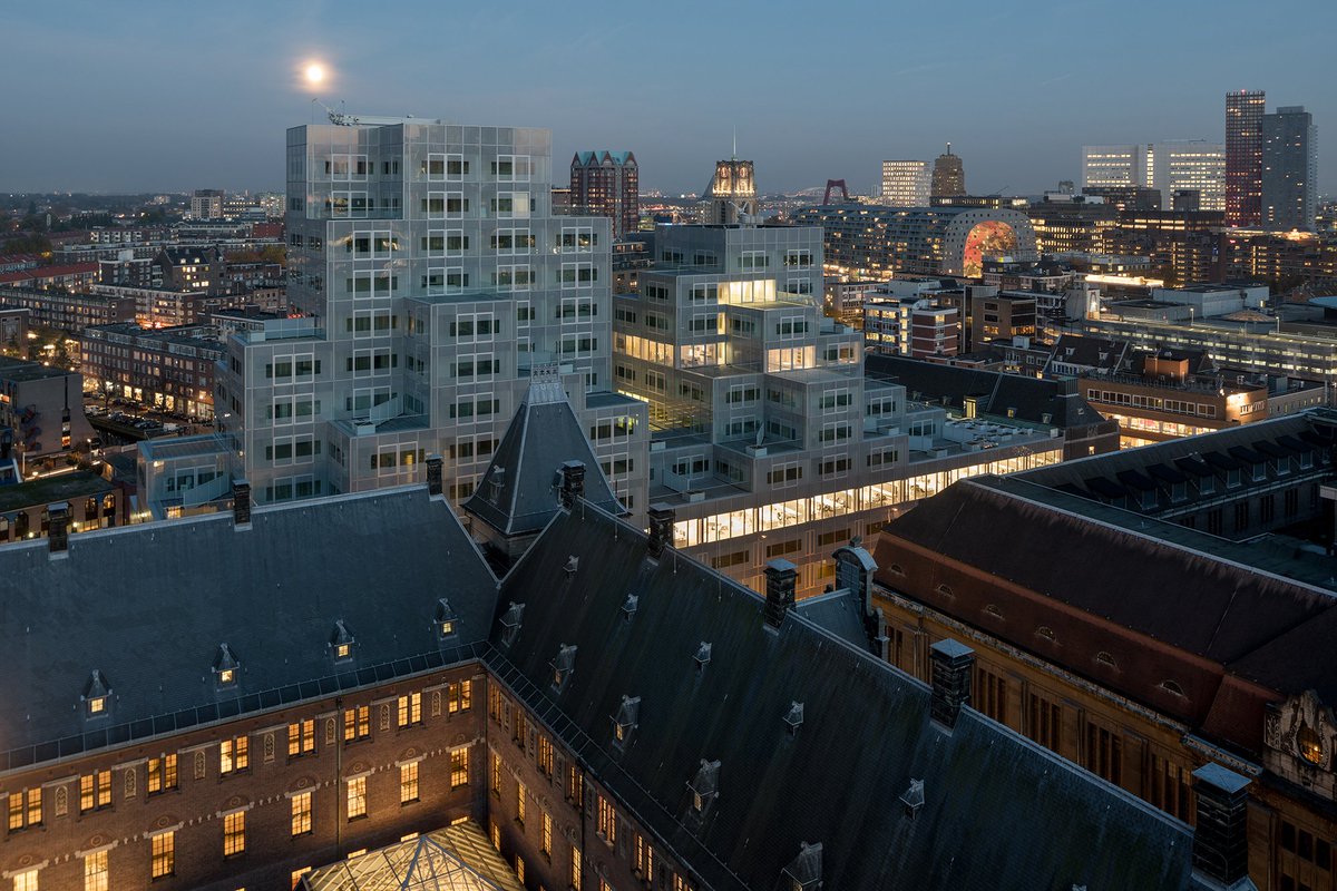 Vandaag laatste kans om te stemmen op <a href="/HetTimmerhuis/">Timmerhuis</a> voor de Rotterdamse Architectuurprijs #RAP10. Stem je ook? rotterdamarchitectuurprijs.nl/jaar/2016/shor…