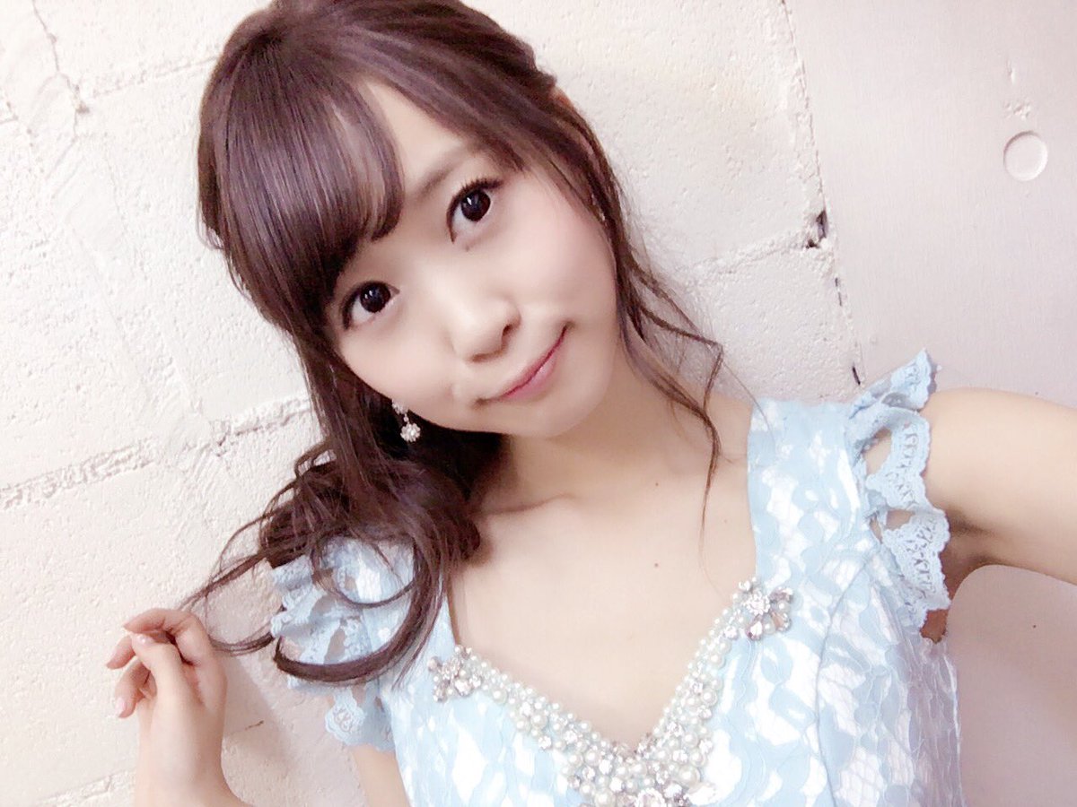 そーいえば！ 武道館のパンフレット&ブロマイド ドレスがマーメイド