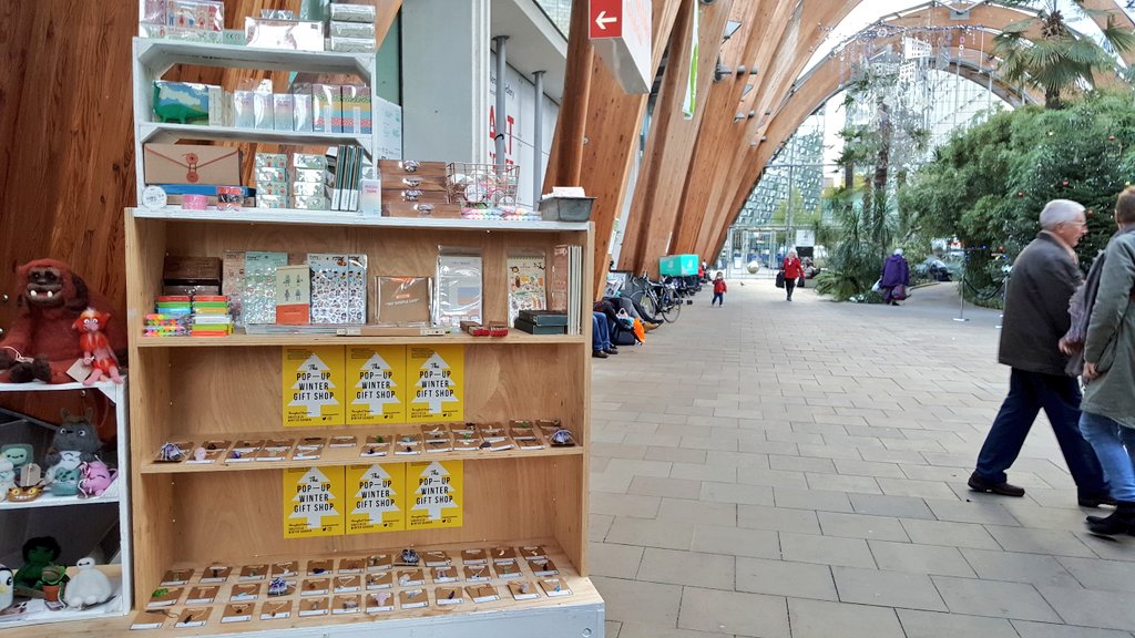 Common People (@peopleincommon) on Twitter photo Some absolutely wonderful stuff in the #wintergardenpop up for #xmas organised by <a href="/lovelycosmetics/">愛されるコスメ</a> & <a href="/ellebelle83/">ella osborne</a> #shoplocal <a href="/IndpndntShef/">IndependentSheffield</a> Some absolutely wonderful stuff in the #wintergardenpop up for #xmas organised by <a href="/lovelycosmetics/">愛されるコスメ</a> & <a href="/ellebelle83/">ella osborne</a> #shoplocal <a href="/IndpndntShef/">IndependentSheffield</a>