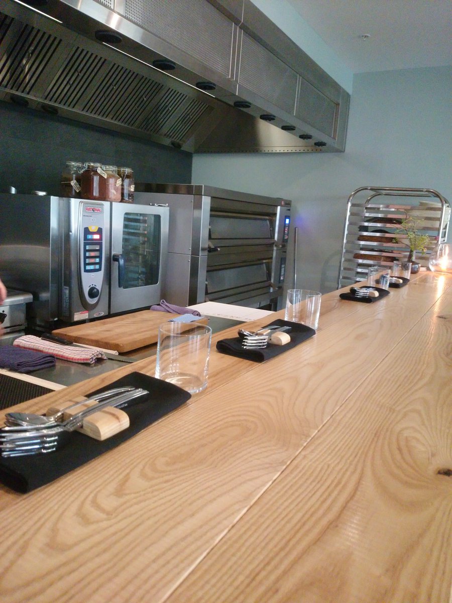 Soon Lee tweet media