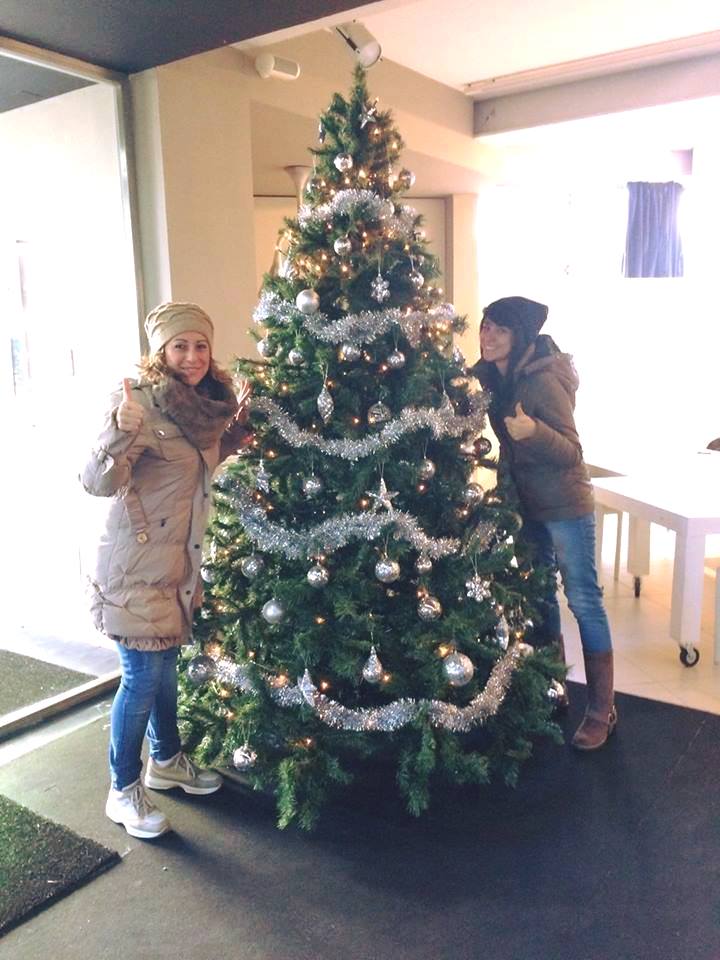 reworkspacenow's tweet photo. #1dicembre a #rework #coworking #Napoli. Già si respira aria di #natale2016 #coworkinglife https://t.co/E0lygoSNDv