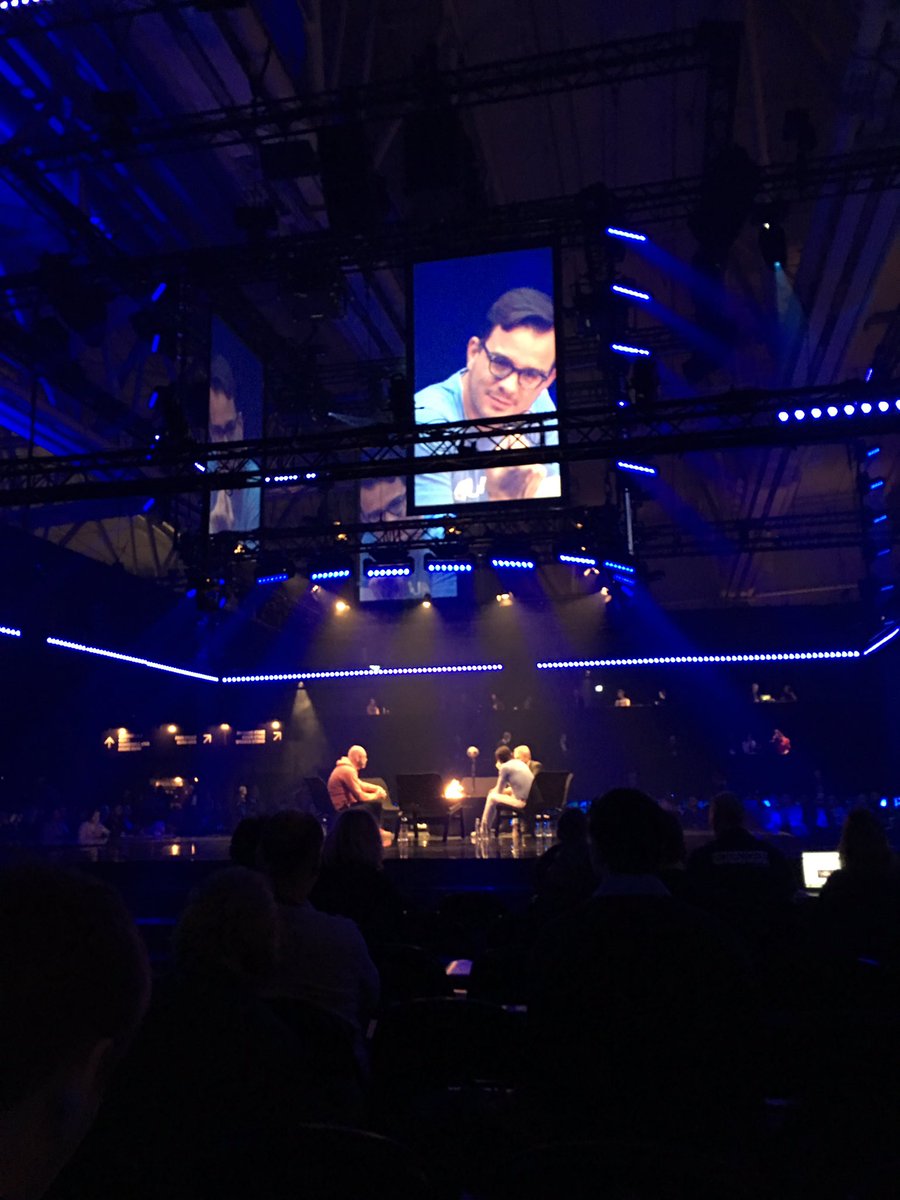 PSaarlo's tweet photo. "Technology has transformational power" @rmtomasini. Easy to believe here in #slush16. Interesting discussion on mobiles and sustainability! https://t.co/4fbJdfEq5R