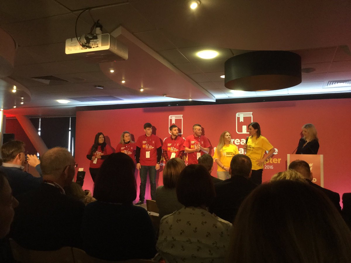 taff_Helen's tweet photo. #DaffsAndDrags #thenextchapter introduce themselves.... https://t.co/ZfgBv3lUZ2