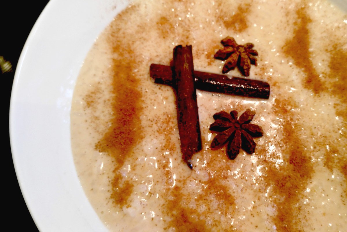 Stefanos_B_'s tweet photo. #rice_pudding, #star_anise #cinnamon https://t.co/X55v6xW491