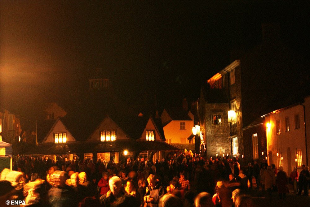 visitexmoor's tweet photo. Festivities kick off this wkend with #DunsterbyCandlelight on Fri &amp; Sat – hog roast, bands, stilt walkers, don't miss it! #ExmoorXmas https://t.co/jJYI8D0Imr