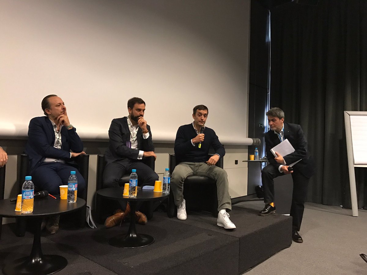 businessimmo's tweet photo. La conférence Innovation&amp;Immobilier : Tiens voilà le futur ! affiche archi complet ! @salonsimi #SIMI2016 @Innov_Immo https://t.co/5miVCG6J3U
