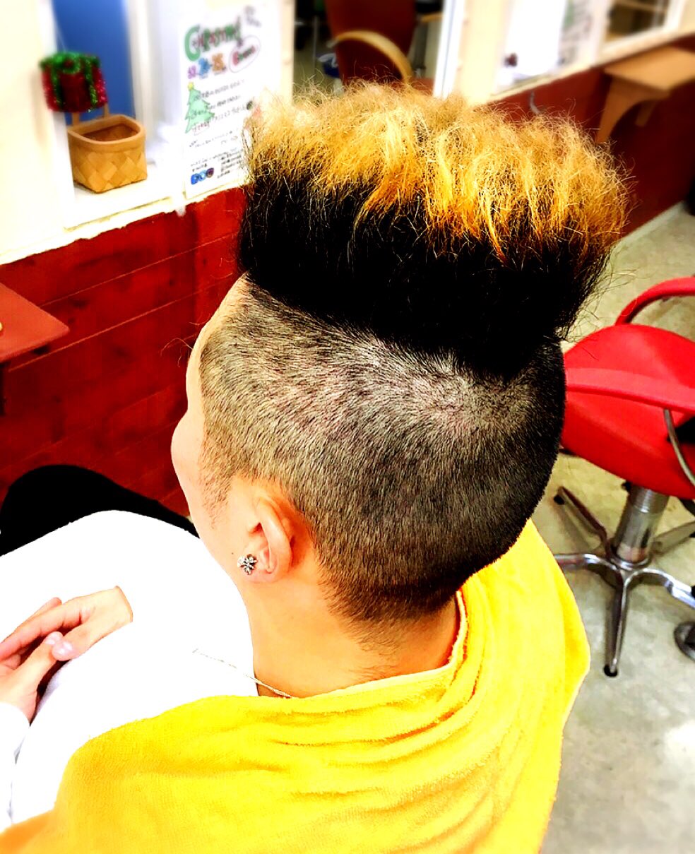 Studio恭美容室 Rosylily Hair S ロジーリリー Al Twitter 男性カットモデル 今日は 大貫様 が ツーブロック のモデルになって くれました ありがとうございました その後に お客様として ツイストスパイラルパーマ をかけました