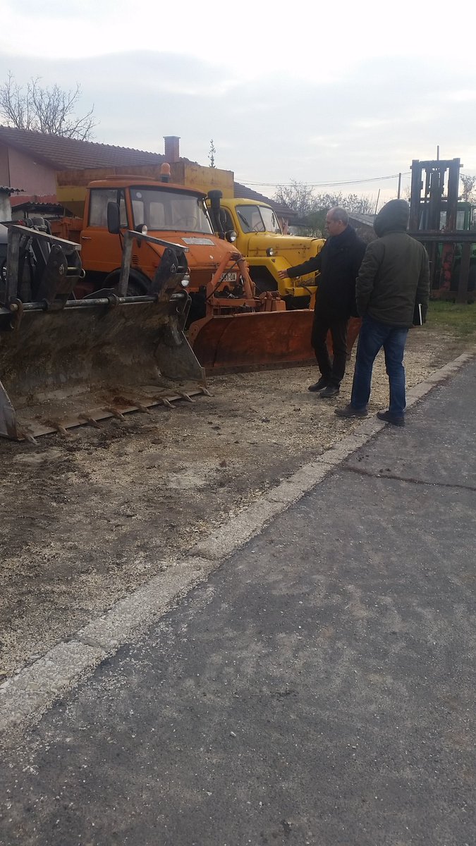 Општина #ГазиБаба подготвена за новата зимска сезона 2016-2017. обезбедени 200 тона сол и ризла и специјализирана механизација за на терен.