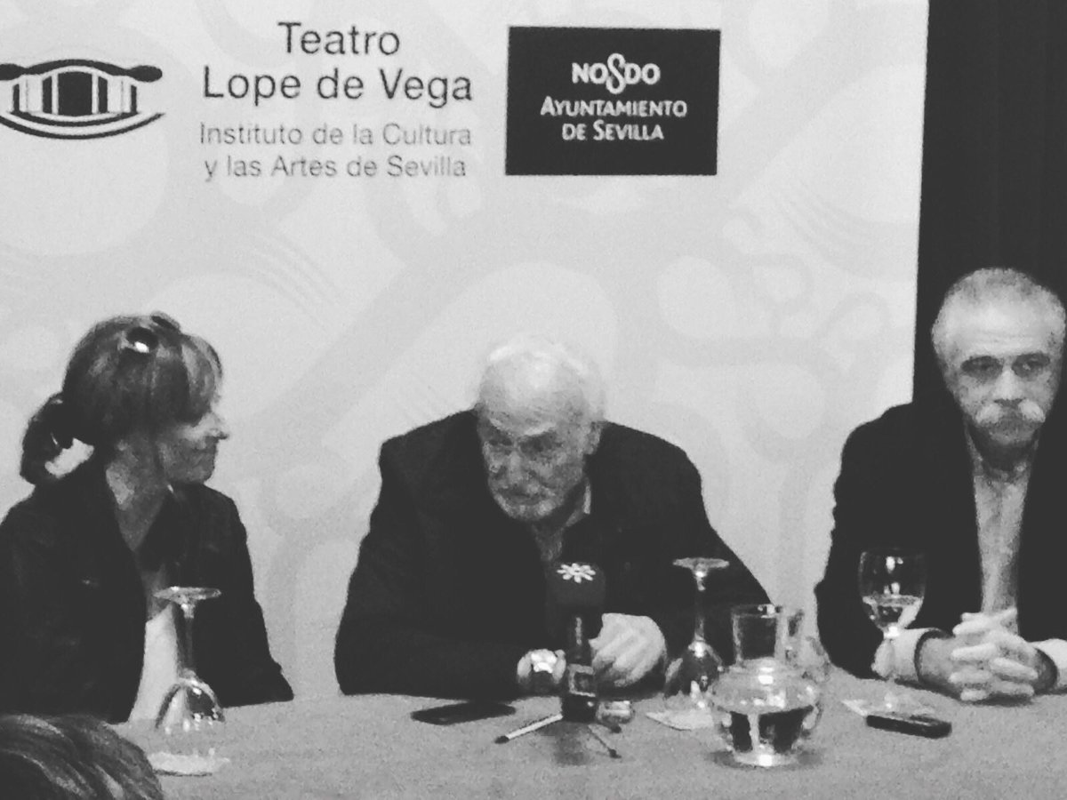 Rueda de prensa de #ElPadre en el #teatro #LopedeVega Funciones del 1 al 4 de diciembre 🎭