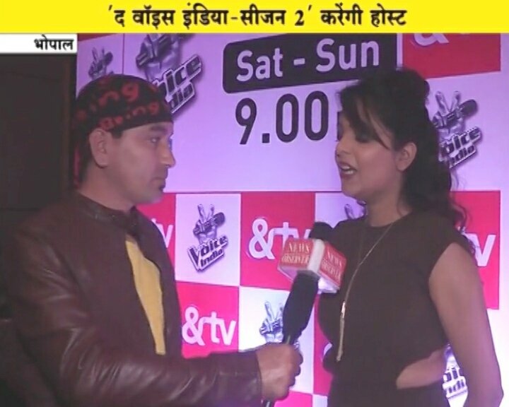 Deepsingh_page3's tweet photo. #The_Voice_India #Promotion #Singer_Comedian #Sugandha_Mishra #Interview #KeepWatching_NewsObserver #Hathaway217 #Digicable221 #SrCable217 https://t.co/NmNczMmeJj