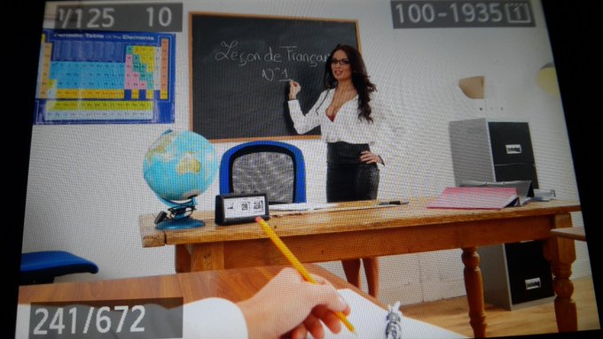 1 pic. I'm playing a French teacher today for @Brazzers @marcrosexxx ☺ https://t.co/VMG1P0Rm0l