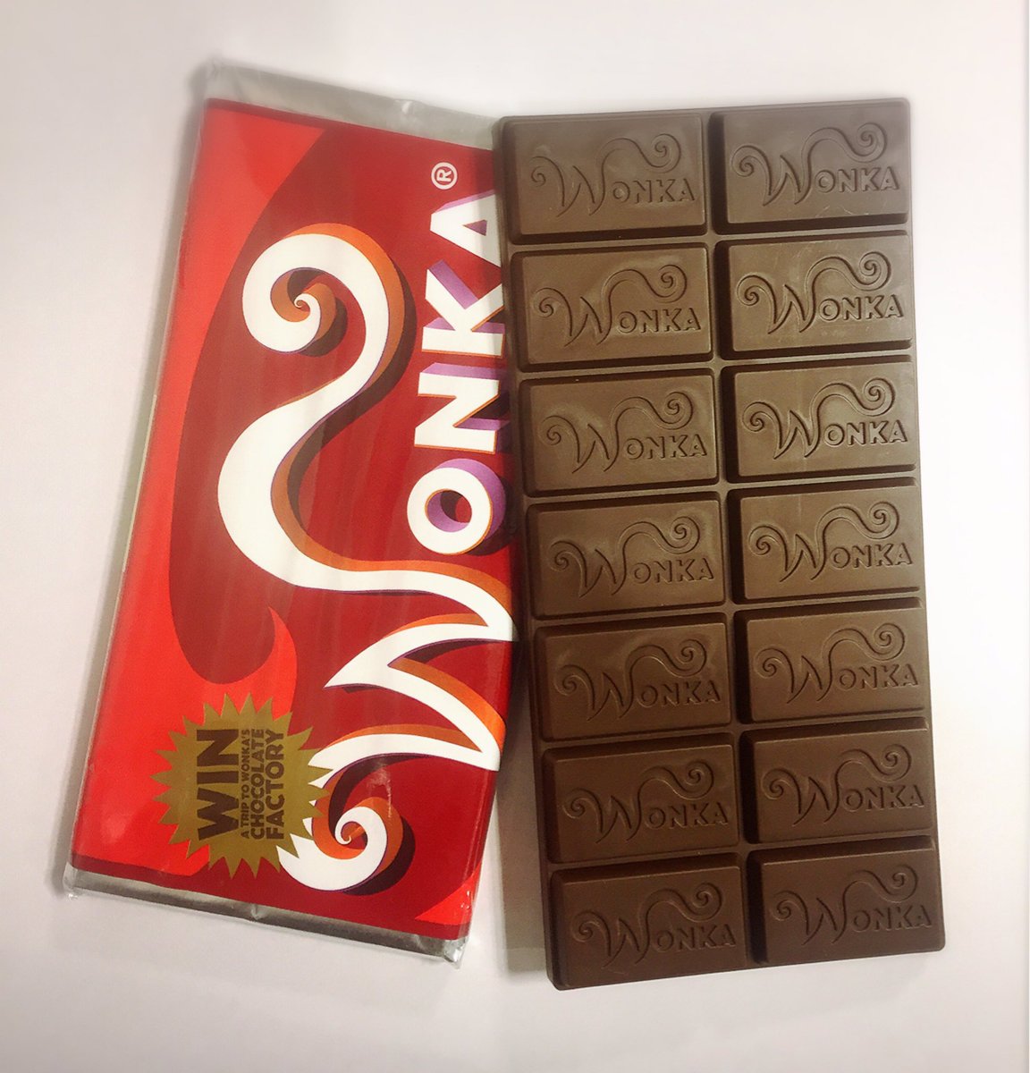 チャーリーとチョコレート工場　Wonka Bar 映画プロップ　ウォンカバー BLACK PEARL movie toy shop / ウォンカバー プロップレプリカ