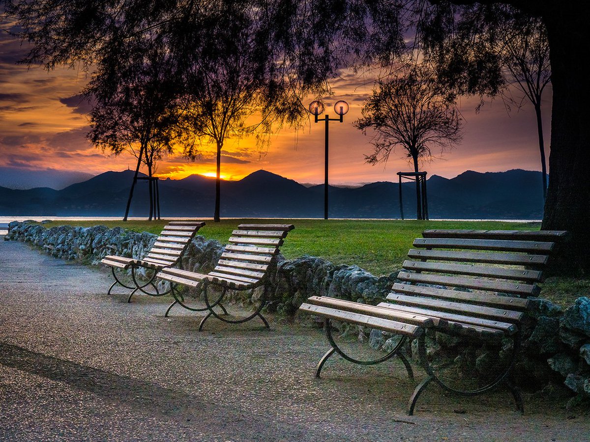 Phototof06's tweet photo. #Sunset à la roseraie #Cannes #Esterel #CotedAzurNow #VisitCotedazur #esterelcotedazur @_FrenchRiviera https://t.co/PNep1ZyICR