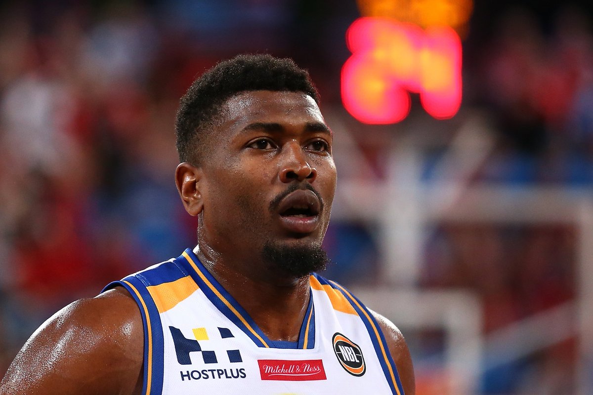 BrisbaneBullets's tweet photo. 3 QUARTER-TIME: Bullets lead Perth Wildcats 65-54. @DollaBeal leads all scorers with 15pts #BulletsvWildcats https://t.co/XLurCmKuHr