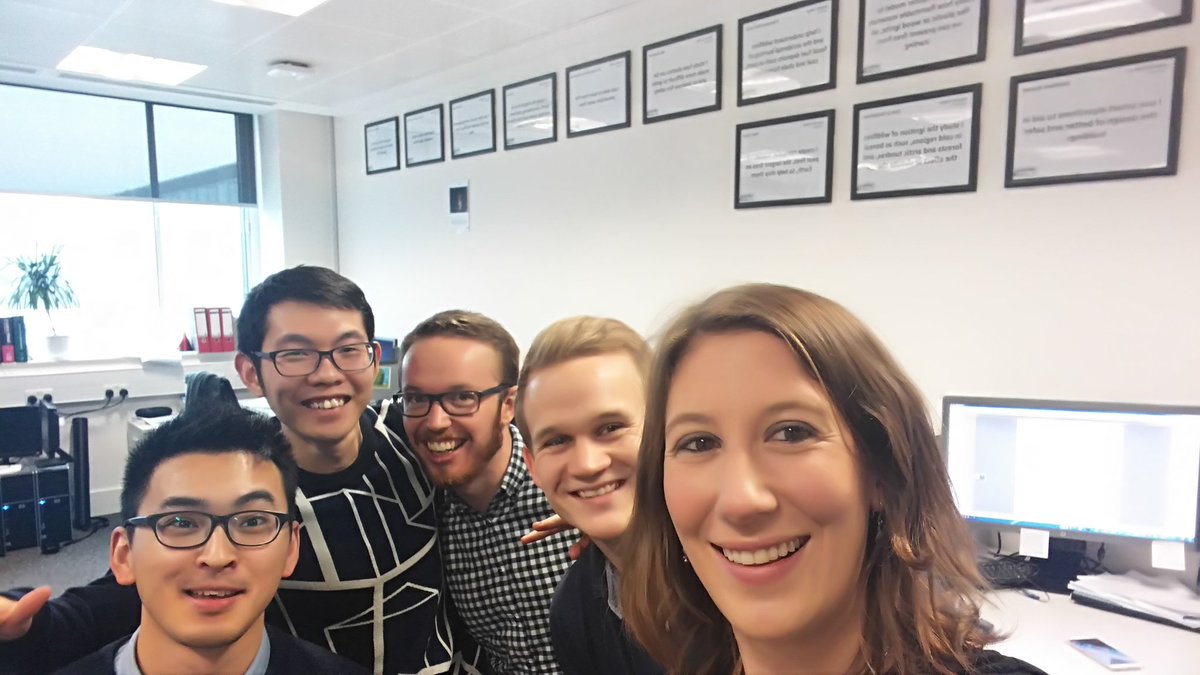 nievesfdezanez's tweet photo. Now we have our Wall of Fame #Hazelab @GuillermoRein @yuqihu1990 https://t.co/TFzIszPrPF