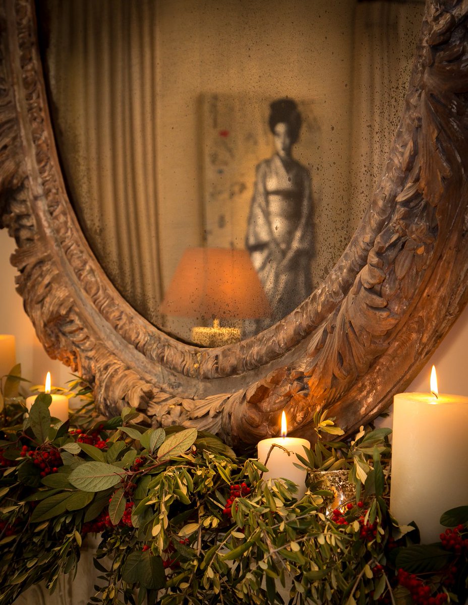 The countdown is on 'til #Christmas ! Let's start our  #AdventCalendar  and share one picture a day! #Xmas #Festive #Season #December #Noel