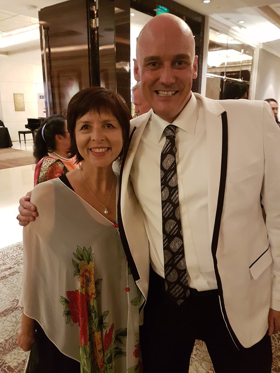 encantaevents's tweet photo. @ICESocietyAPAC #icesap2016 @MarriottIntl great to catch up with this legend https://t.co/40zZorZV4j