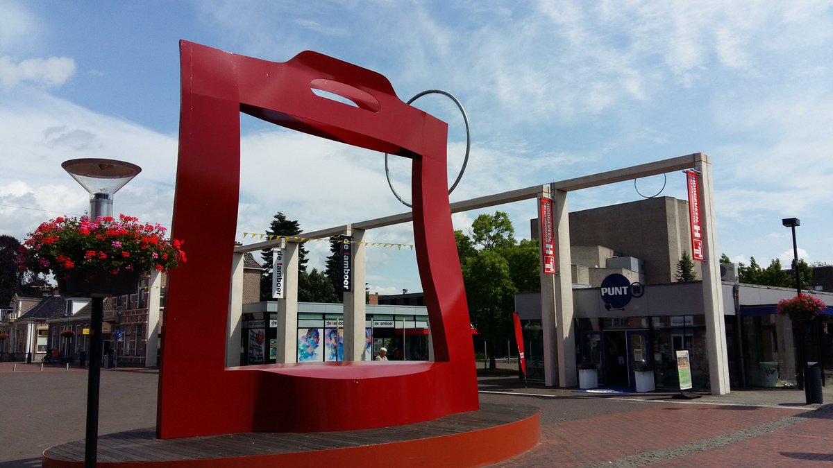 Punt H gaat vanaf 6 december een uur eerder dicht. De openingstijden zijn dan van di t/m za 10.00 tot 16.00 uur. dehoofdletterh.nl/tip