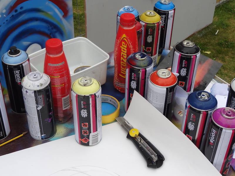 BurnhamRNLI's tweet photo. #SprayJam #OriginalArt 20% of sales to us at the Princess Theatre and Arts Centre tue 20th Dec &amp; thu 22nd 10-3 &amp; Wed 22nd dec 12-8pm. #RNLI https://t.co/GQlegOEQ4S