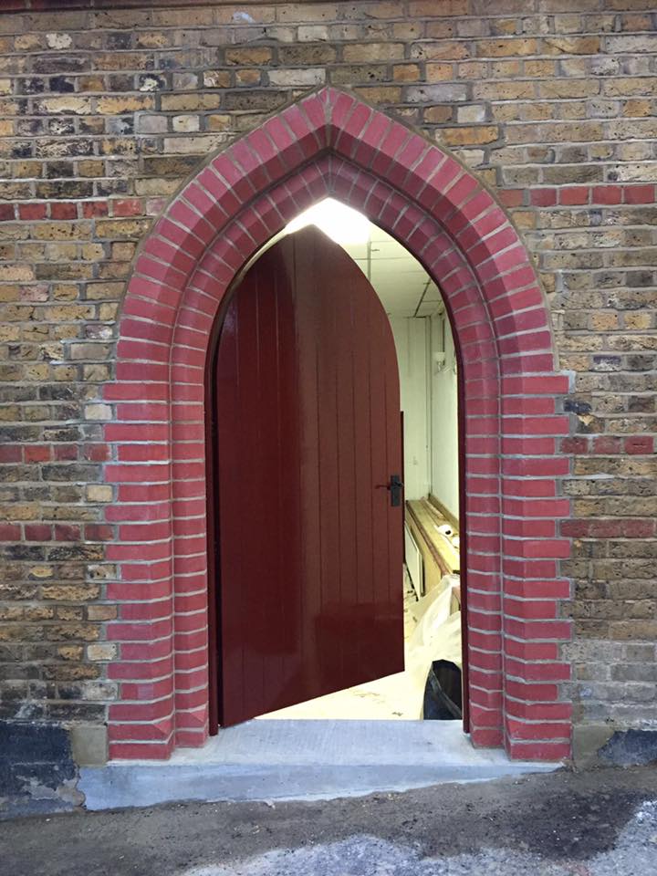 MallingMasonry's tweet photo. Recent project to create entrance with bespoke bricks. https://t.co/idbPW0U7Vj https://t.co/VUEk7UuCO1